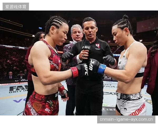 张伟丽实战演练节奏衔接顺畅，巅峰对决引领MMA新潮流